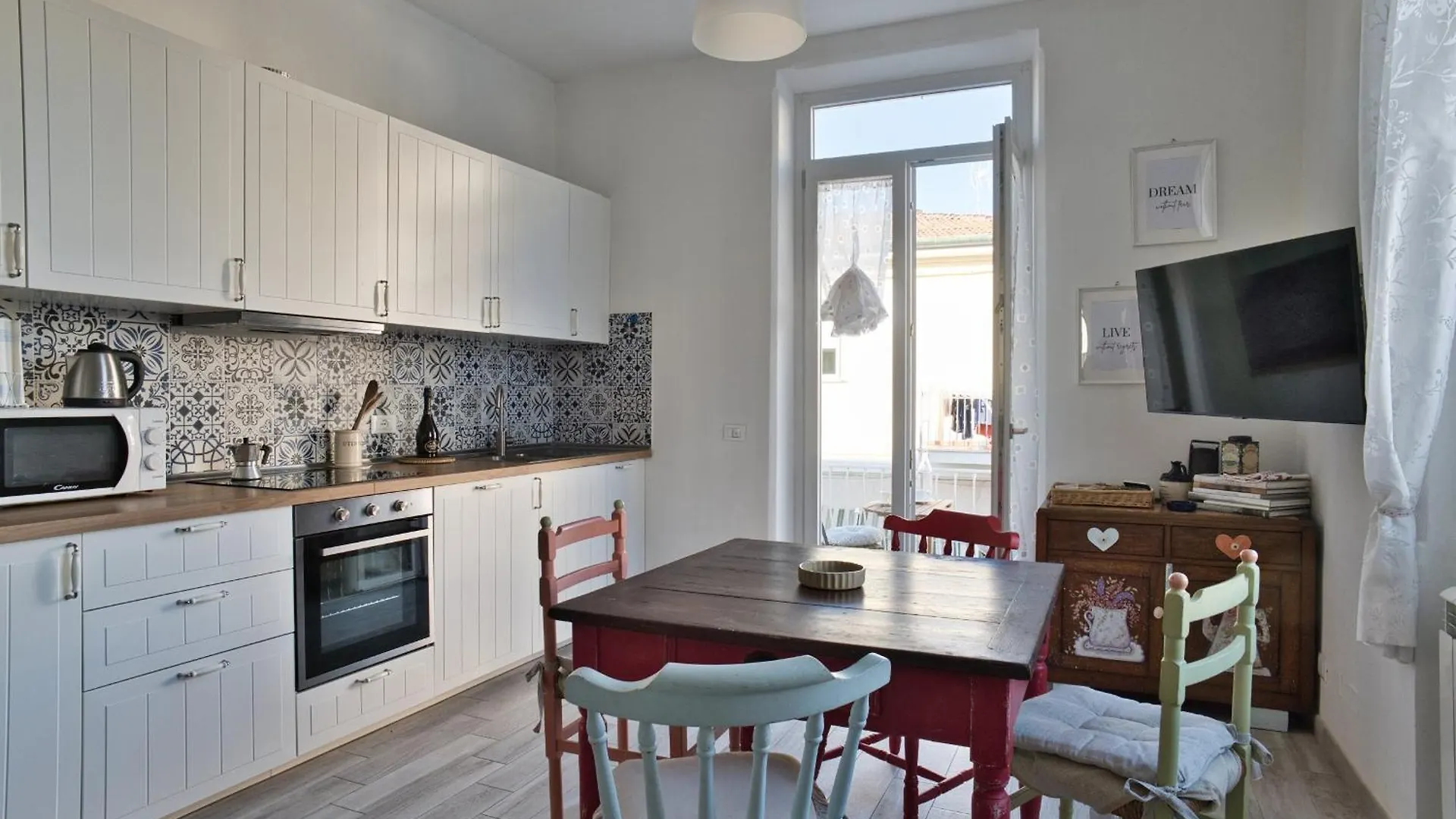 Via Puccini 217 Lägenhet Viareggio